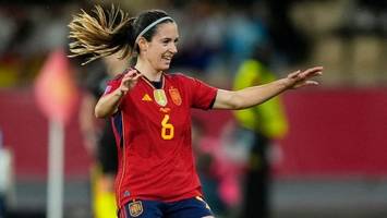 spaniens fußballerinnen gewinnen laureus-preise