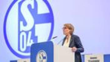 Fußball: Schalke erhält Lizenz für die 3. Liga nur unter Vorbehalt
