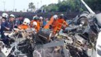 Malaysia: Tragödie bei Probeflug: Zehn Opfer nach Hubschrauber-Crash