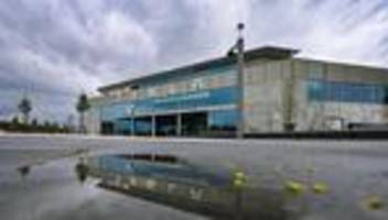 tesla-fabrik in brandenburg: tesla kündigt abbau von 400 stellen in grünheide an