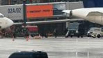 Luftverkehr: Hamburger Flughafen: Prozess gegen Geiselnehmer beginnt