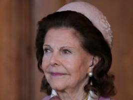 Sorge um die Königin: Palast äußert sich zu Silvias Auge