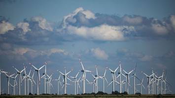 Branche sieht Windenergieausbau aktuell auf Kurs