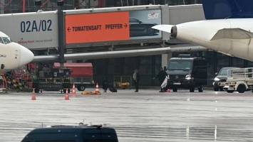 Hamburger Flughafen: Prozess gegen Geiselnehmer beginnt
