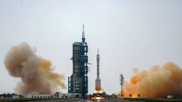 china schickt drei astronauten zur raumstation „tiangong“
