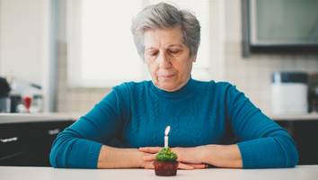 „Jährliche Pflicht“ - Großmutter weigert sich, die Geburtstage von Familienmitgliedern zu feiern