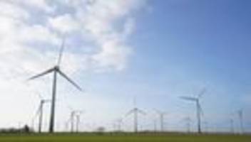 Alternativ-Energien: Studie: Windrad-Genehmigungen dauern in MV am längsten