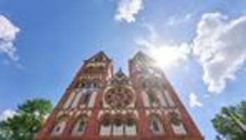 Bistum Limburg: Missbrauch-Aufarbeitung: Kommission sieht noch weiten Weg