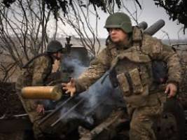 Große Lücke bei Munition: EU kann Ukraine-Hilfen der USA nicht ersetzen