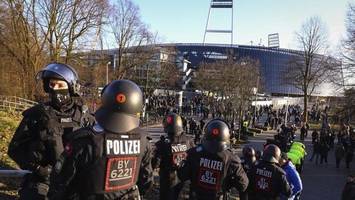 DFL gegen Bremen: Wer zahlt Polizeikosten bei Risikospielen?
