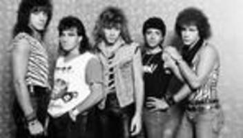 Bon Jovi: Ewig glitzern die Gitarren und Haare