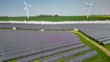 energieversorgung: umweltminister günther: «es geht voran bei den erneuerbaren»