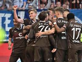 Hertha vergibt Sieg ganz spät: St. Pauli kommt Bundesliga-Rückkehr im Hass-Duell ganz nah
