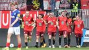 2. Bundesliga: «Sehr, sehr wichtiger Sieg» für den 1. FC Kaiserslautern
