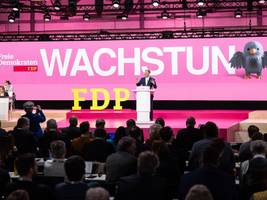 FDP-Parteitag: Sanft zur Ampel, hart gegen Söder