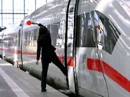 fünf hauptbahnhöfe modernisiert: deutsche bahn saniert 2000 kilometer gleise