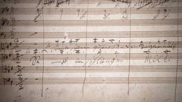Staatsbibliothek zeigt Originalpartitur von Beethoven