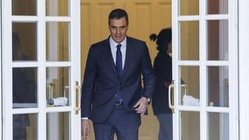 Ministerpräsident Pedro Sánchez tritt nicht zurück