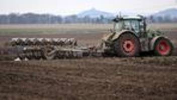 agrar: thüringen verliert mehr als 100 betriebe binnen drei jahren