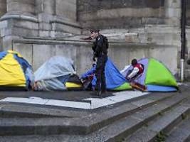 Bemühungen vor Olympia-Beginn: Pariser Polizei räumt Zeltlager von Migranten