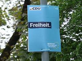 Teilweise mit arabischen Slogans: 400 CDU-Wahlplakate in Leipzig in einer Nacht zerstört
