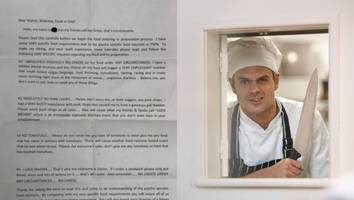 brief in die küche - absurde notiz an koch in restaurant: „kein käse, sonst kommt code: braun!“