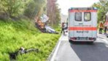 warendorf : motorradfahrer bei frontalunfall lebensgefährlich verletzt