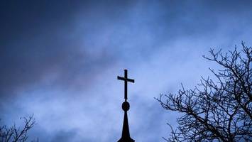 Evangelische Kirche lädt Missbrauchsopfer zum Gespräch