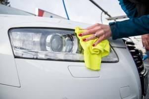Auto waschen am Feiertag: Erlaubt oder verboten? So ist es in Ihrem Bundesland geregelt