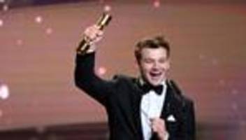 Bester Hauptdarsteller: Schauspieler Simon Morzé gewinnt Deutschen Filmpreis