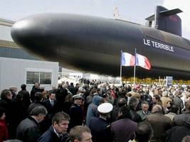 frankreich: warum macron europa atomwaffen anbietet