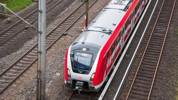 S-Bahn dünnt Fahrten aus: Bürgermeister schreiben Brandbrief