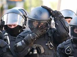 Nach Gewalttaten gegen Politiker: Polizeigewerkschaft fordert Präsenz, Geld, Kameras