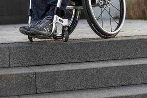 SPD will Rollstuhl-Rampen und Hilfen zur Pflicht machen