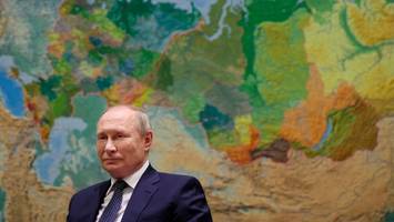 Putins nächste Amtszeit - Harter Kurs bleibt - aber erste Schwächen des Machtgriffs offenbart