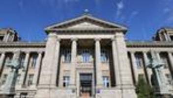 Justiz: Angehende Juristen in Hamburg bekommen mehr Geld