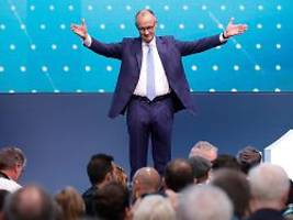 Delegiertentreffen in Berlin: CDU wählt Merz mit knapp 90 Prozent zum Parteichef