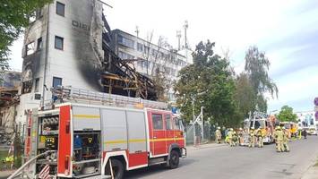 Wieder Rauch in Lichterfelde: Feuerwehr rückt erneut an