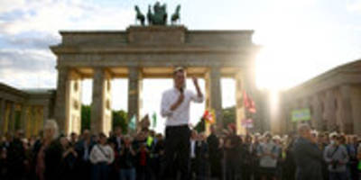 demo in berlin zum angriff in dresden: nicht einschüchtern lassen