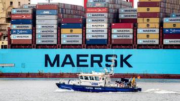 Wegen Lage im Roten Meer - Reederei Maersk warnt vor Engpass bei Fracht-Kapazität