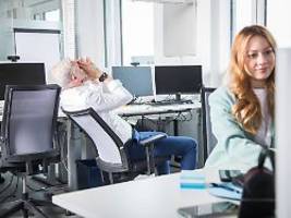 Kollegen im Stress?: Das Thema Burn-out sensibel ansprechen