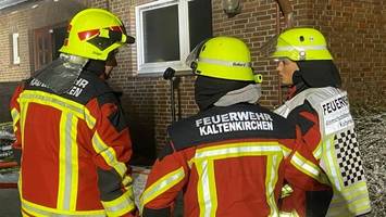 Kaltenkirchen: Wieder Brandstiftung? Feuer sorgen für Unruhe