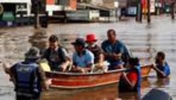 unwetter: mehr als 100 tote bei Überschwemmungen im süden brasiliens
