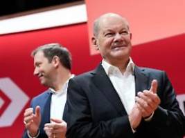 Keine Debatte um Kandidatur: Klingbeil: Scholz ist Kanzler und bleibt es