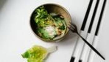 eichblattsalat: der beste monat für blattsalate