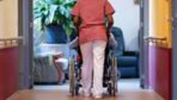 Überlastung: SPD will mehr Unterstützung für Angehörige Pflegebedürftiger