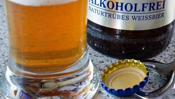 Alkoholfreies Bier boomt: Feiern geht auch ohne Promille