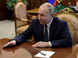 Beförderung für Günstlinge: Putin betraut Wirtschaftsexperten mit neuen Regierungsaufgaben
