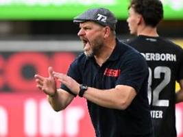 Fans reagieren außergewöhnlich: Wütender Baumgart reagiert trotzig auf HSV-Fiasko