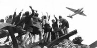 75 jahre ende der berlin-blockade: rettung mit dem rückflug